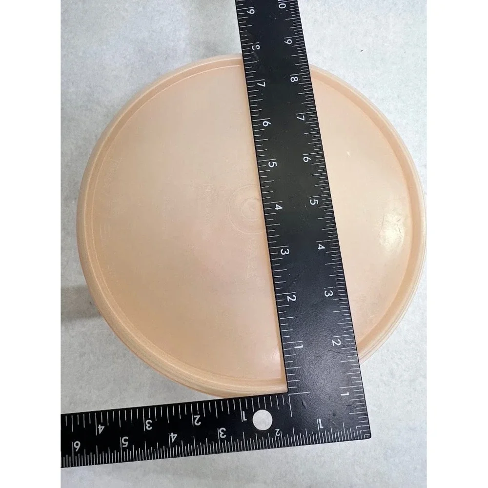 Vintage Tupperware Wonderlier Bowl Peach Salmon with Lid 838-43 8.5 Inch